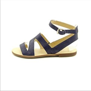Marc Fisher size 8 1/2 black leather sandals
